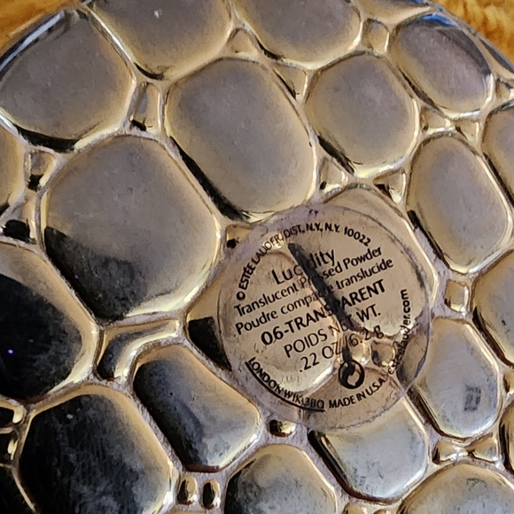 Estee Lauder Lucidity Pressed Powder Compact Gold Alligator Empty VTG Estate - Picture 10 of 11